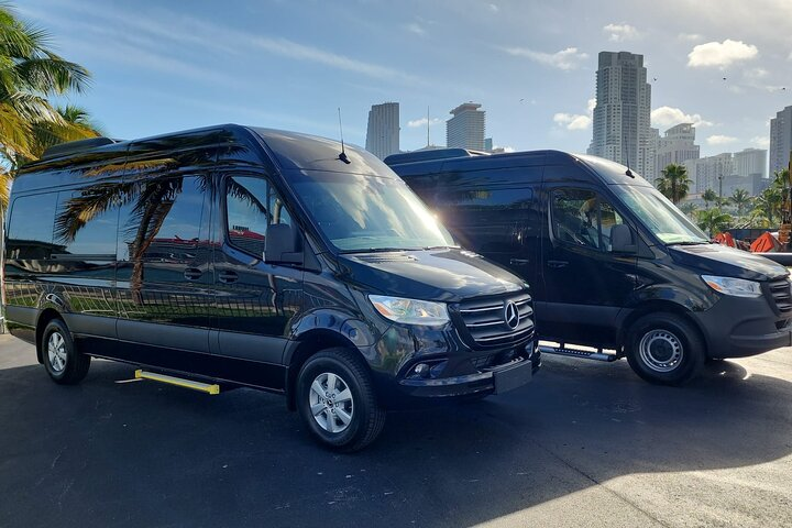 Private and Group Transportation in Miami - Photo 1 of 11